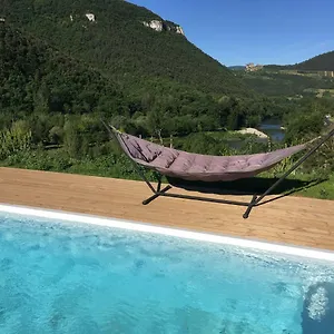 https://villa-le-tresquel.midi-pyreneeshotels.com